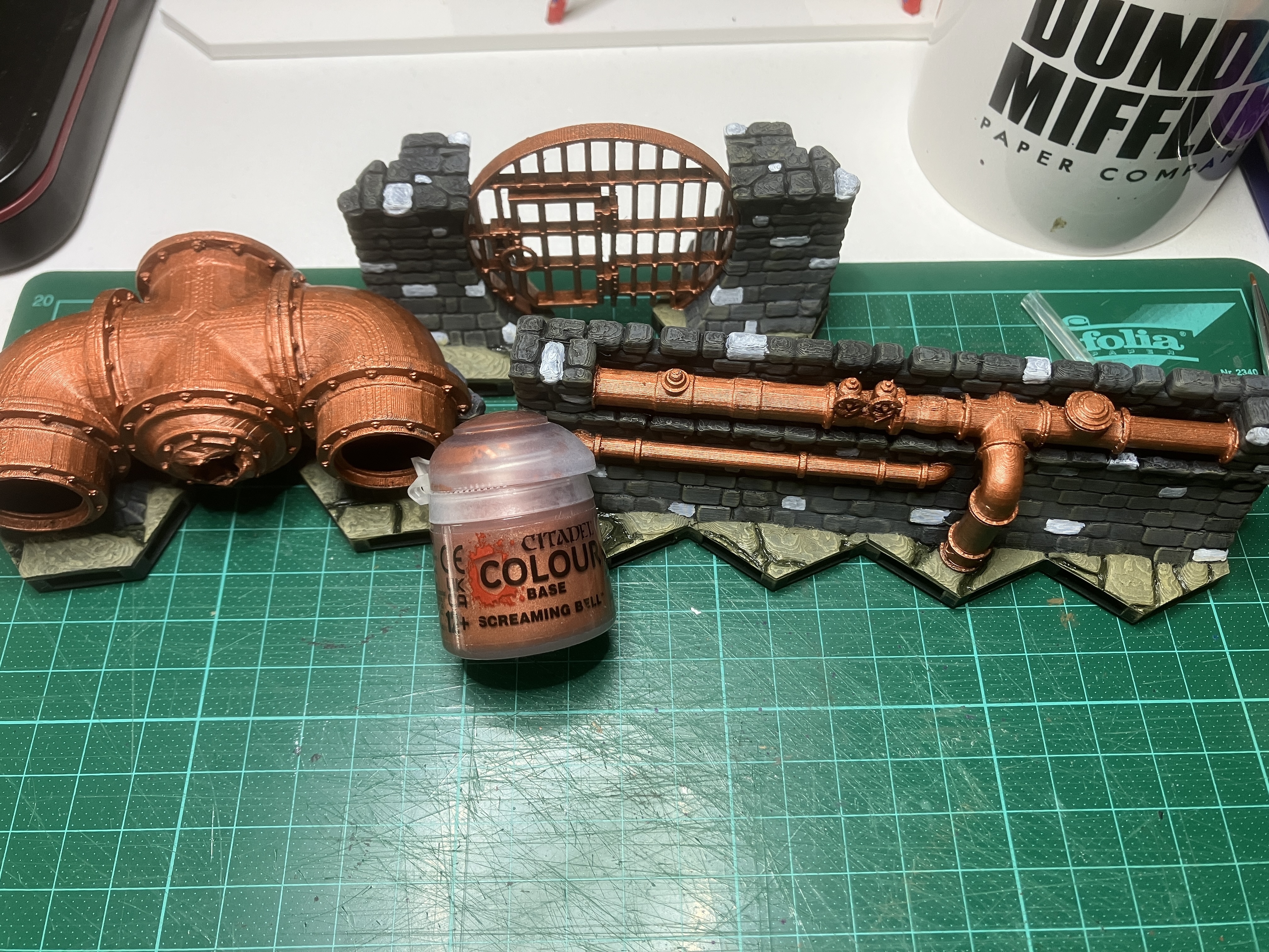 Großes Rohr mit Kupfer Basecoat
